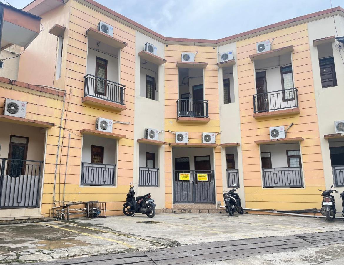 Oyo 93380 Penginapan Mangkoe Barokah Tanah Grogot エクステリア 写真